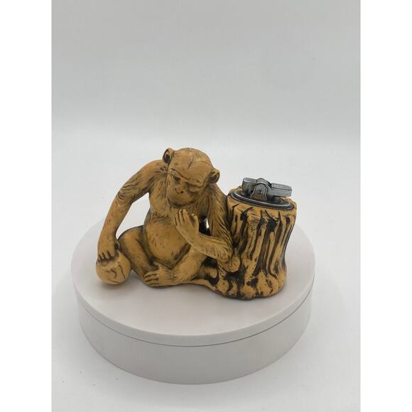 Vintage Monkey Table Lighter with Prince Insert – 1970s Novelty Decor - Picture 7 of 7